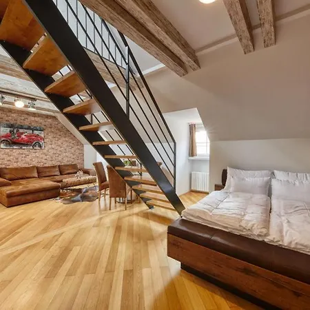 Ultimate Group Getaway - Three Of Everything! Lägenhet *