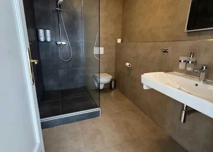 Apartmán Ultimate Group Getaway - Three Of Everything! Bratislava